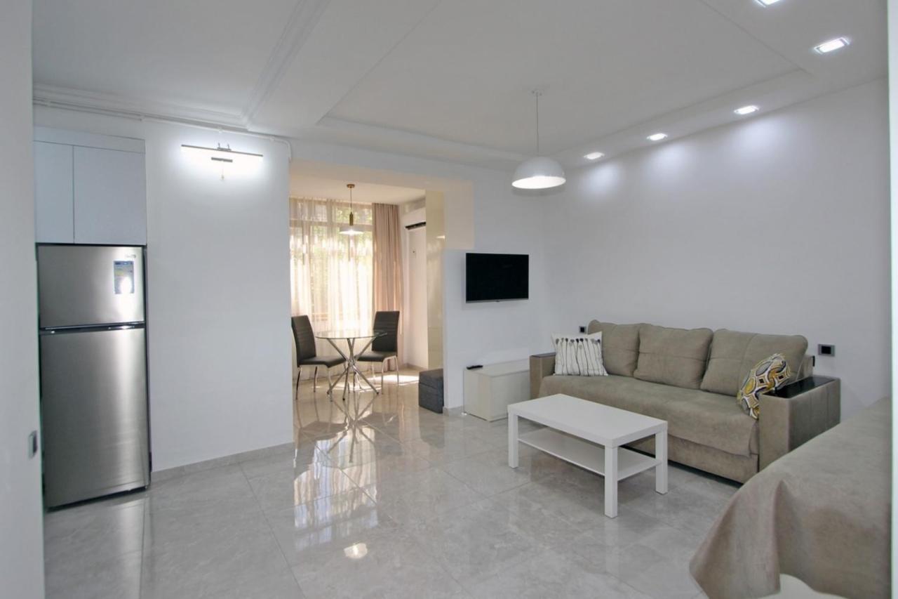 Appartment Lux, 2 Bedroom Jerevan Eksteriør billede